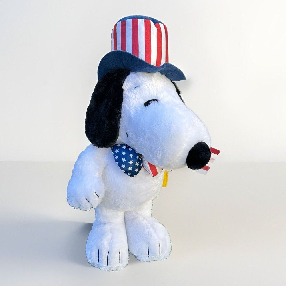 SNOOPY 4th of July PORCH DOOR GREETER PATRIOTIC USA PEANUTS PLUSH 22" Decoration